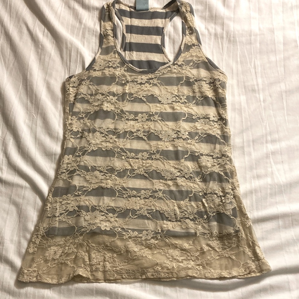 Vintage-Inspired Feminine Lace Tank Top